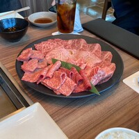 焼肉うしごろ 新宿三丁目店 - 