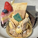 ドンバル洋菓子店 - 料理写真: