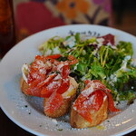 宇田川カフェ - オープンサンドウィッチ (￥1,045)、紅茶 (￥220)