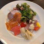 炭と料理とワイン AVANZARE - 前菜盛り合わせ