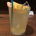 パスタバル MiKiYA's - サングリア(白) 825円