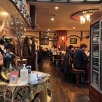 バンタイ - 店内