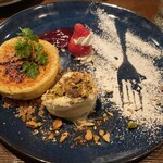 パスタバル MiKiYA's - ブリュレチーズケーキ 990円