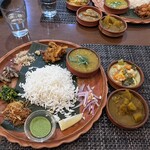 東インド ベンガル料理専門店インディアンスパイスファクトリー - 