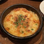 パスタバル MiKiYA's - 3種チーズのマッシュポテトオーブン焼き 550円