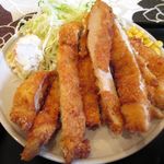 たもん - チキンカツの量が多すぎ