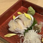 日本酒と牡蠣...時々おでんBACHIYA - 岩手県直送翡翠鮑の刺身