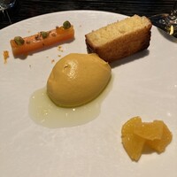 ラ・ボンヌターブル - 