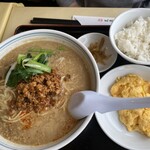 天津菜館 - 神さんはサービスランチ！担々麺！もーちょいコクが欲しいかな　ご馳走様でした♪