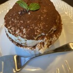 星乃珈琲店 - 料理写真:アイス入りのティラミス!超旨旨!