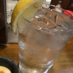 豚小家 - 甘くないチューハイ+カットレモン