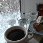 カフェ 崖の上 - 