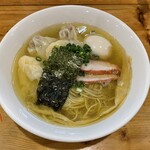 285814314 - 特製ワンタン麺(白) 味玉トッピング