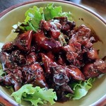 甲州ほうとう小作 - 鶏もつ煮込み