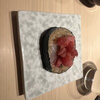 鮨 由う - 