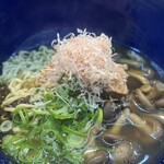 沖縄そば パパイヤとスブイ - 