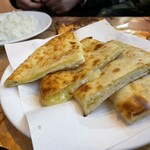 デリーガーデン - チーズナン