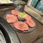 富士山熔岩燒肉 Aburi - 