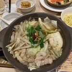 ガスト - こんなんやってました♪モツモツ鍋　美味いなぁ！