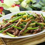 牛肉とニンニクの芽炒め