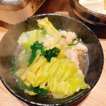 もつ鍋専門店 元祖 もつ鍋 楽天地 博多駅前店 - 