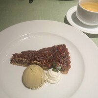 37 Steakhouse & Bar - 