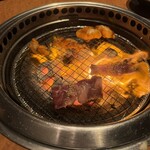 本格炭火焼肉えがお - 