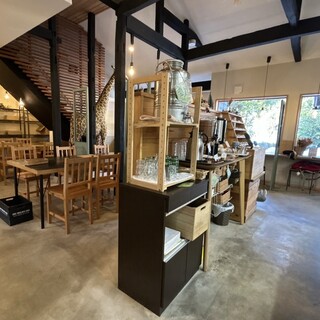 カフェ食堂 れんげや_2