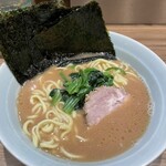 横浜ラーメン 渡来武 総本店 - 