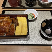 炭焼きうなぎ・かしわ 登河 池下店 - 