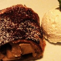 ウルフギャング・ステーキハウス 六本木 - アップルパイ