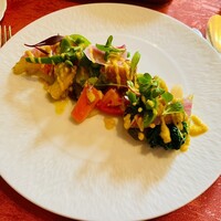 キノシタ - ホタテの燻製と季節の野菜