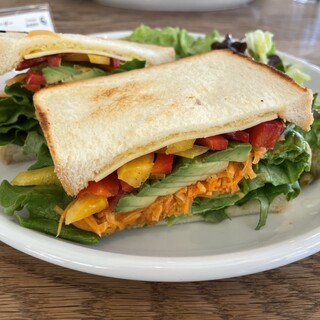 ピープルワイズ カフェ_0