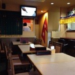 Indian Restaurant D SAGARMATHA - 201406  サガルマータ  店内（座席より右まわり）⇒