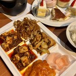 炎の香 - 夜　中華が美味しい