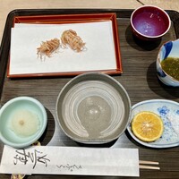 てんぷら 近藤 - 1品目　えび頭