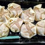 デリカぱくぱく - シウマイ（8個入）￥250