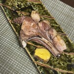 かたつむり - 猪のスペアリブ