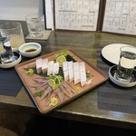 和み処 なかた - ぶりと生ホタルイカのお造り‼️