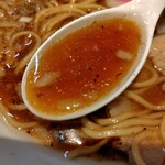 麺家 たけ田 - スープの感じ