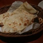 タンドールバル カマルプール - ナンな