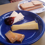 覚王山のチーズ屋さん　メルクル - チーズ盛り合わせ