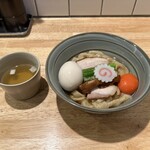 だしと麺 遊泳 - 