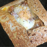 フランス家庭料理とワインのお店Takebou - 国産蕎麦粉のガレット