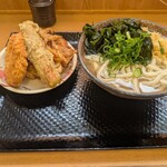 こがね製麺所 - 料理写真:かけ中＋かき揚げ・ちく天・コロッケ