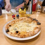 ばんびなっちょ - クワトロフォルマッジ  Sサイズ　1,500円(税込)  ※ゴルゴンゾーラの、一強でした