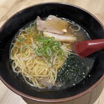 中華料理 福の虎 - 醤油ラーメン