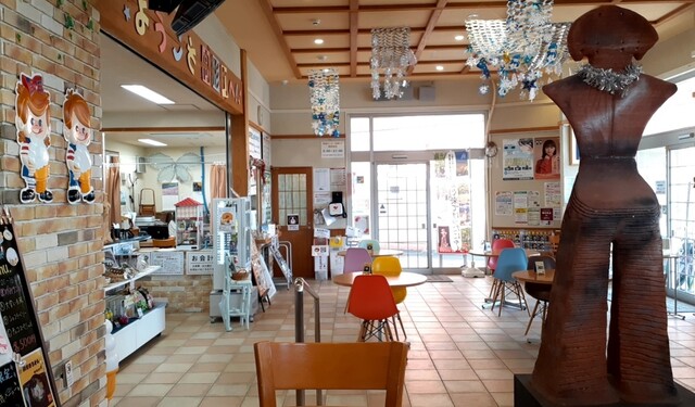 舟形町観光物産 センターめがみ えきcafe - 舟形（ソフトクリーム）の写真