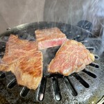 焼肉のいとう - 左から仙台牛カルビ、イチボ、ロース