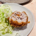 tonkatsu.jp - 箸でカットしたLINEフォローした方へのミニメンチカツ　　噛んでません笑笑